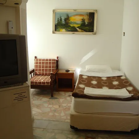 Anadolu Otel 2*